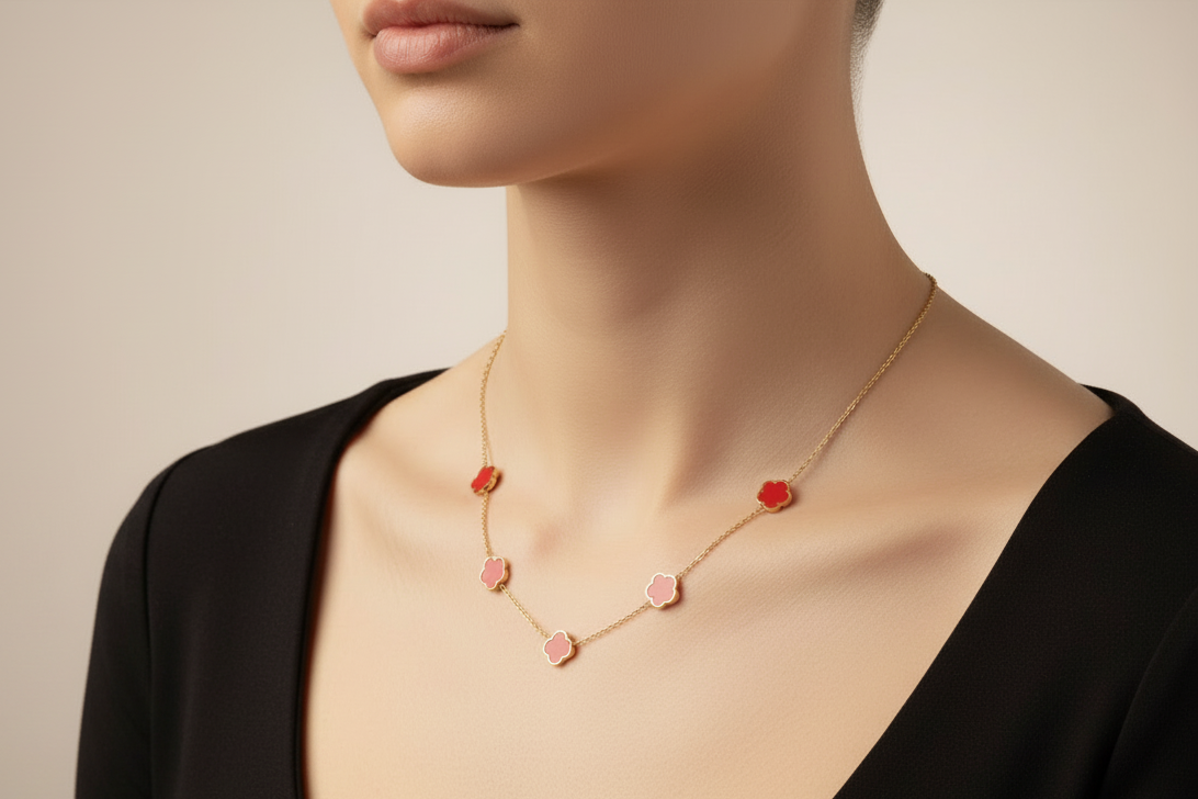 BLOOM nyakláncok (fehér/ zöld/ piros)