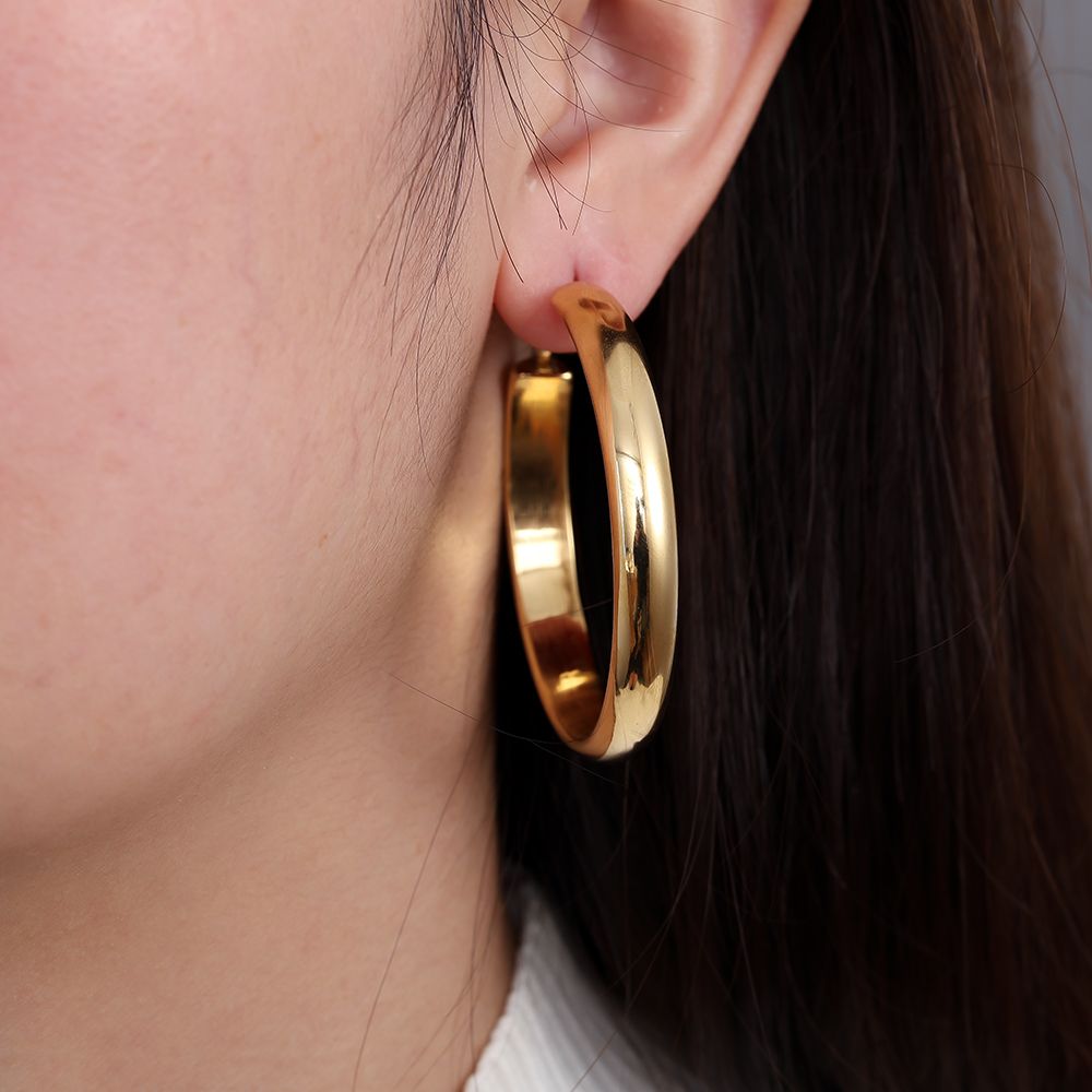 PRESENCE big hoop earrings